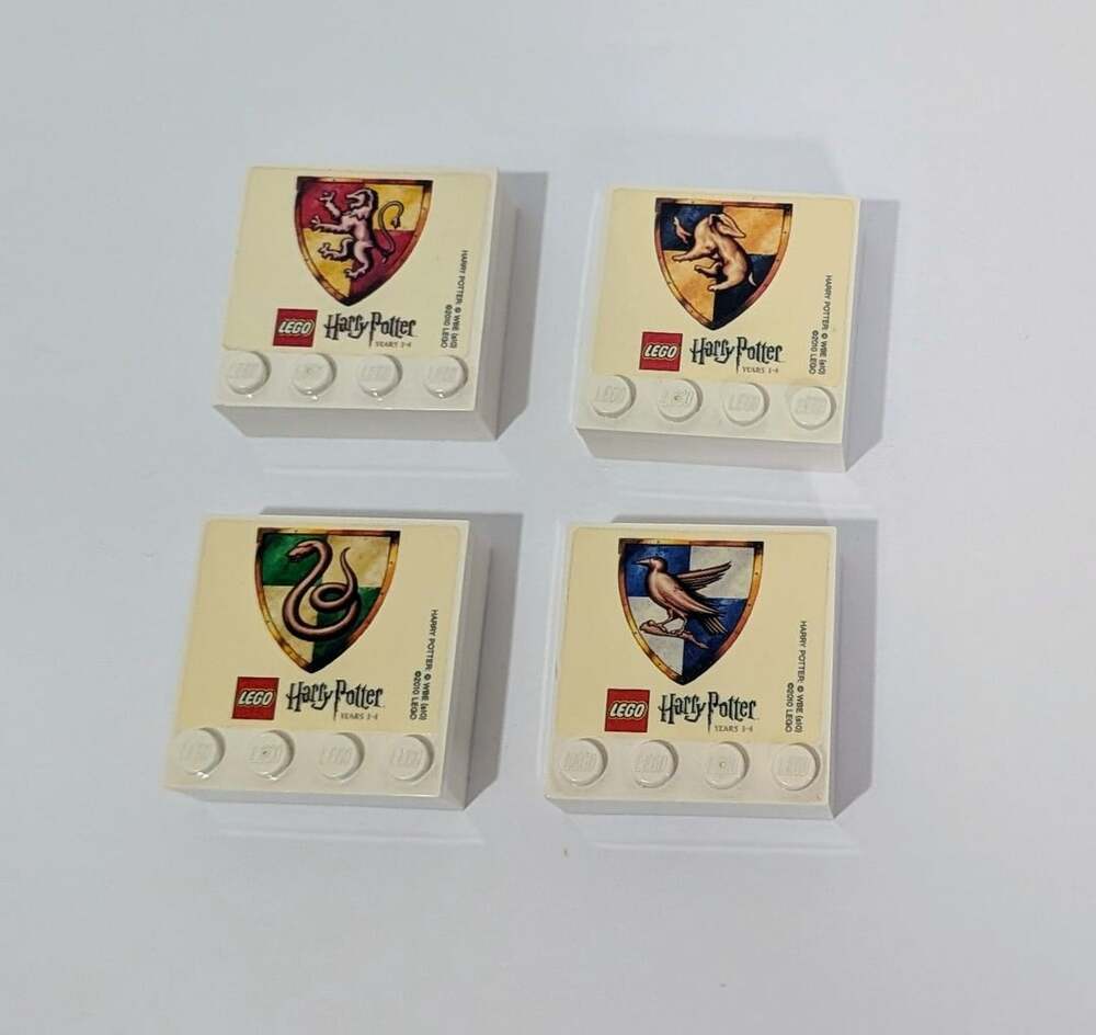 LEGO Magnets Harry Potter Nintendo Wii House Crests Set of 4